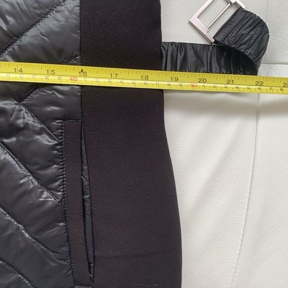 Tahari Puffer Black Womens Coat Zip Pockets Belt Jacket Size M - Picture 5 of 12